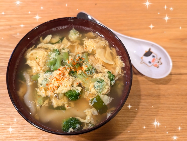 ひょっこりのぞくうしちゃん