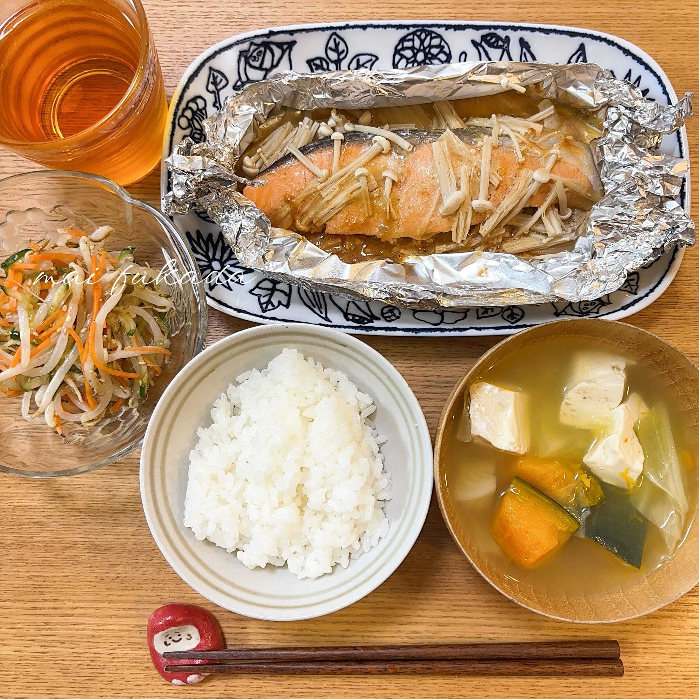 もやし50円もするんですけど〜