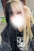 しあ