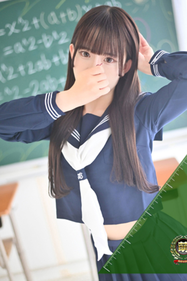 あいな☆可愛い小柄癒やし性徒♪