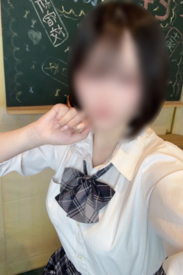 新宿歌舞伎町 オナクラ【レモンガールズ】しろ