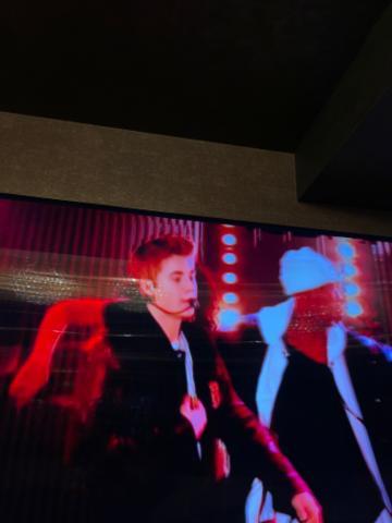 ??ジャスティンビーバー見ながら