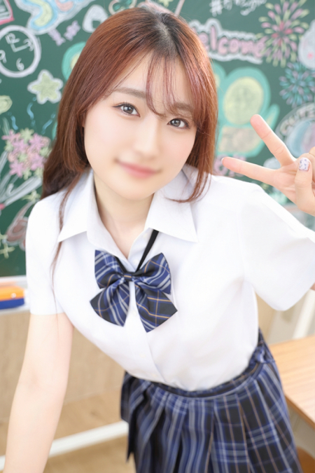 知的で清楚な優等生♡