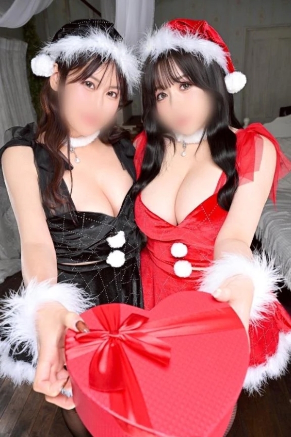 12月のみさ×りりか2輪◎