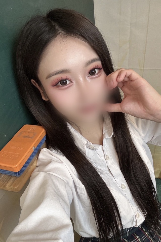 新宿歌舞伎町 オナクラ【レモンガールズ】あいり