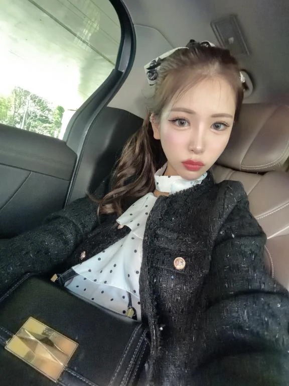 明日12時/14時🈳です🥺💗