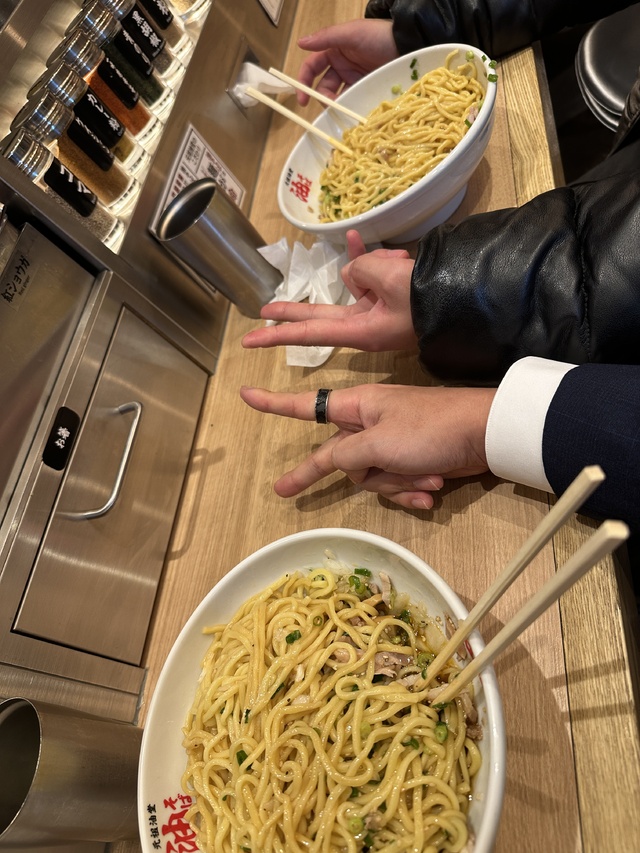 お酒の後はやっぱり麺ですな