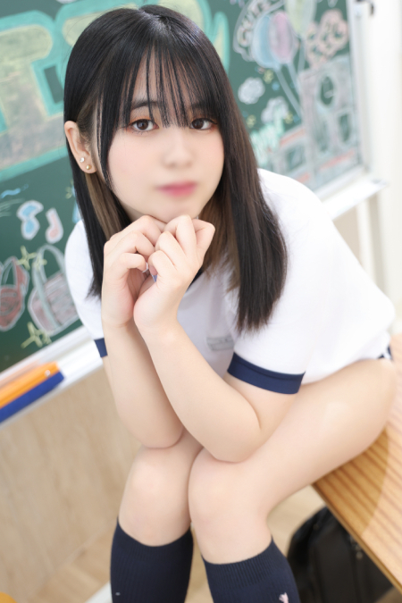 衝撃！Hカップの萌え〇リ美少女♡