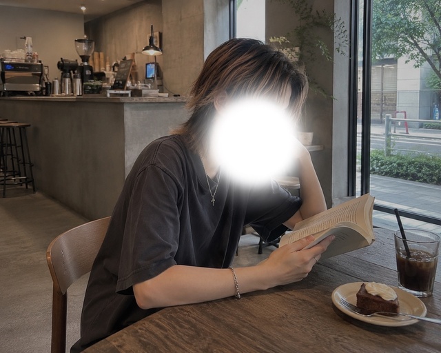 意外と読書します📚