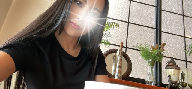 パタパタと…