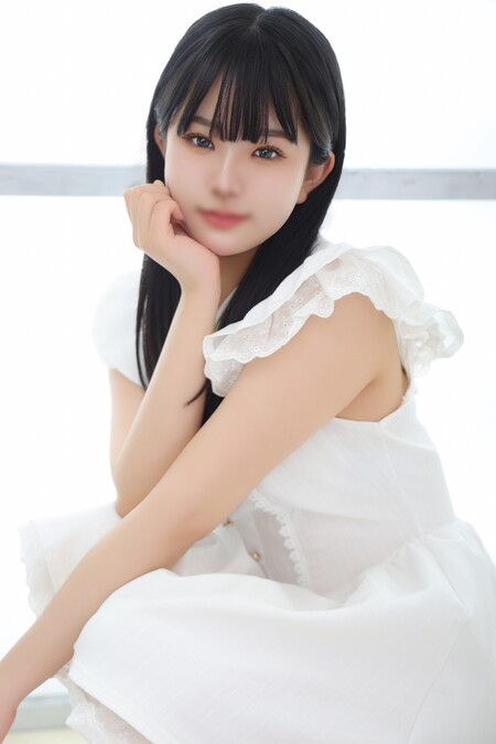 黒髪ロングの清楚系大和撫子