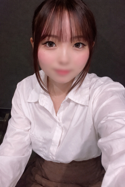 エデン もも初々しさ満点少女