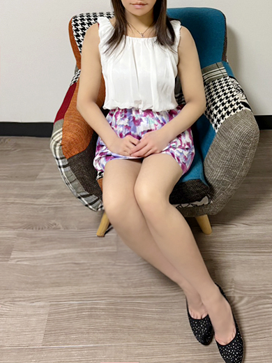 濃厚テクニックエロ妻！！　『白木　しおり』さん！　一緒に居るだけで心拍数バクバク～貴方の理性はたちまち崩壊！