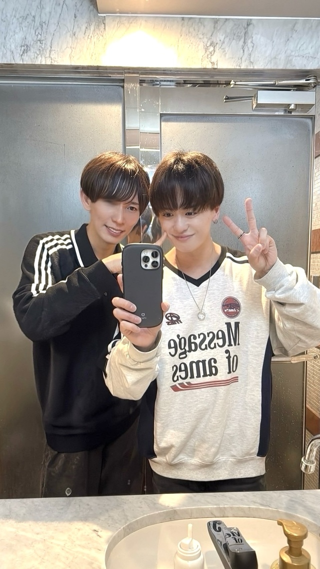 【3人で！😋🚿🍜📗】