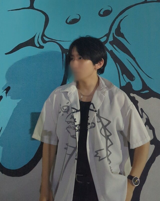 水色と黒だけ🎨
