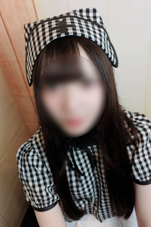 新宿歌舞伎町 オナクラ【レモンガールズ】くるみ