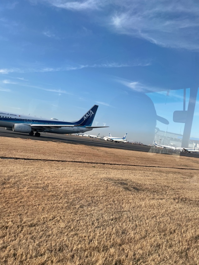 移動中〜✈️