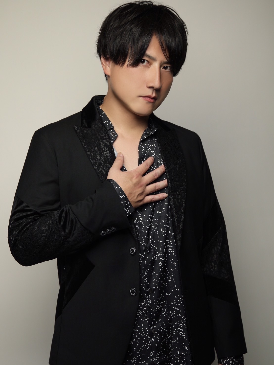 新人紹介