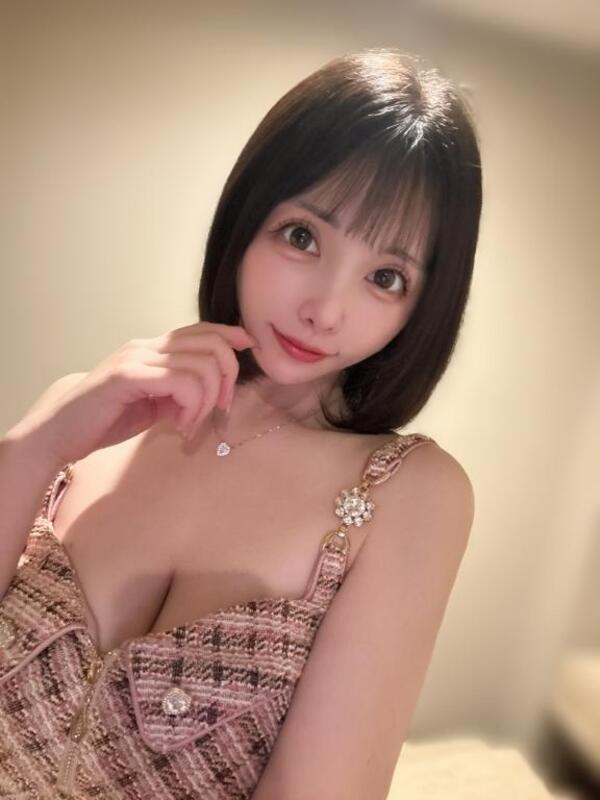 爆美女に会いに
