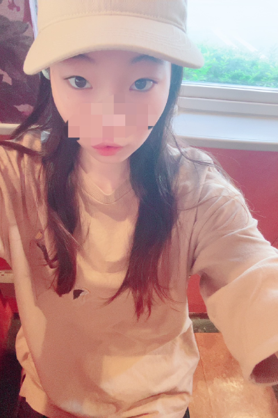 キャスト入店情報　モカさん（22）