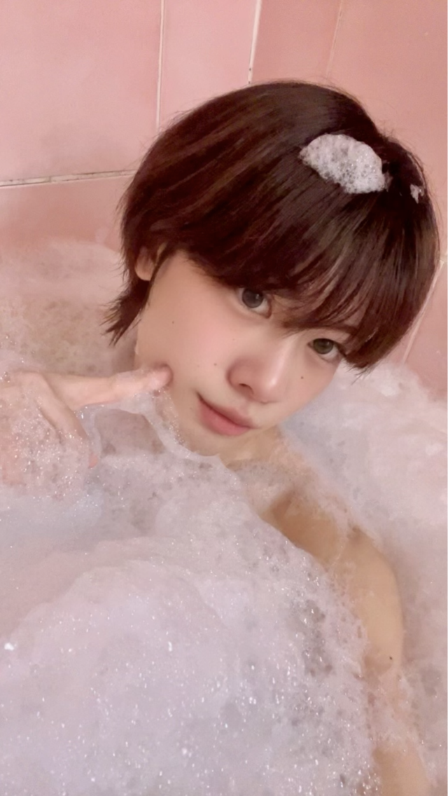 シャボン玉って割れるから儚いところあるくない？️🫧‎✦.˚◦