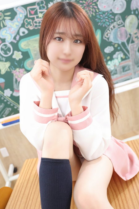 知的で清楚な優等生♡