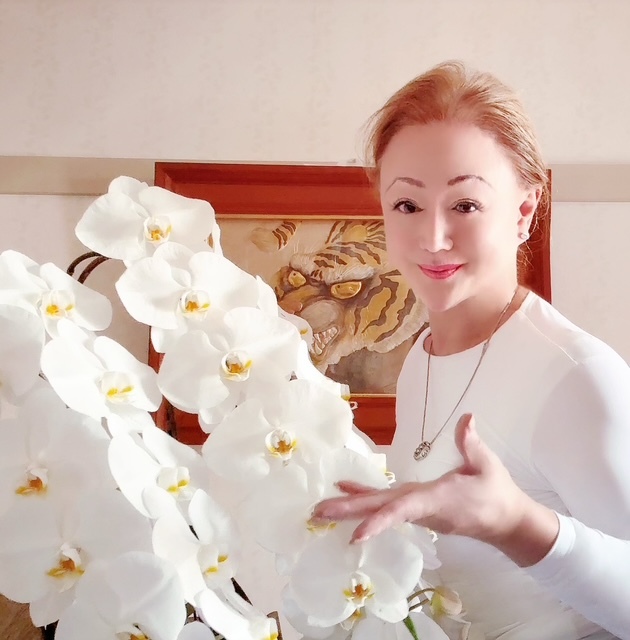 [胡蝶蘭いただいて丁度１か月が過ぎました