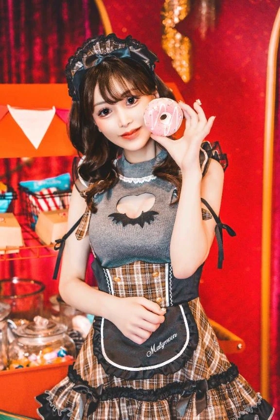 苦しめられてます