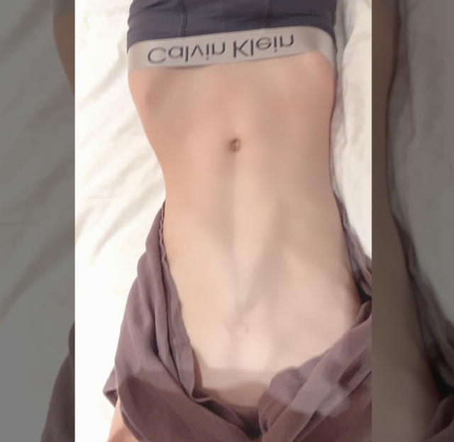 1週間のスタートはお腹の写真！