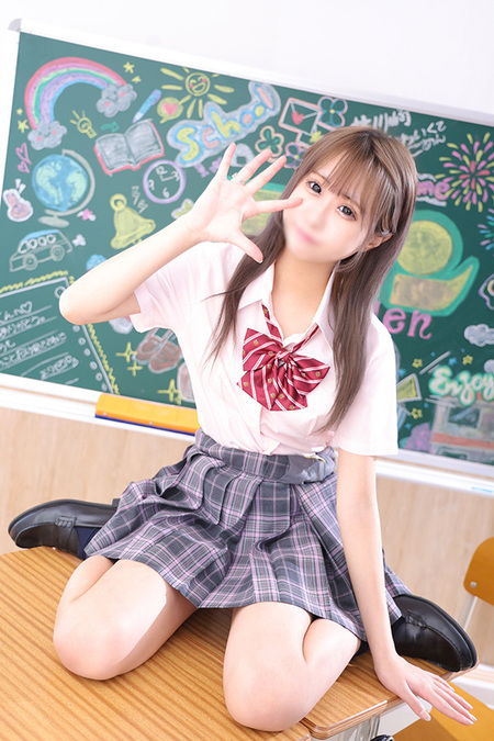 完全業界未経験のロリカワアイドル♪