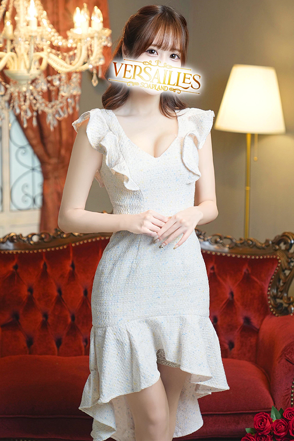 色白美肌美乳の美女『ゆめな』さん12/8デビューです🎶