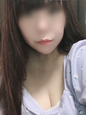 まひる｜静岡店デリヘル・風俗【静岡店サンキュー】