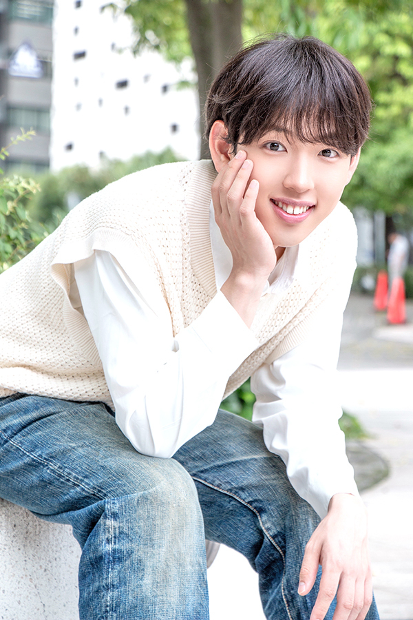 あおい (Aoi)