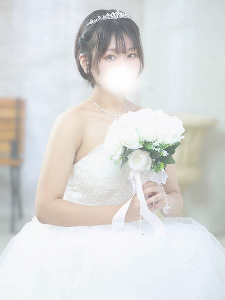 川崎風俗クリスタル圧倒的癒し系『F』カップ！めぐる写真