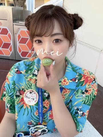 変態は変態と...///