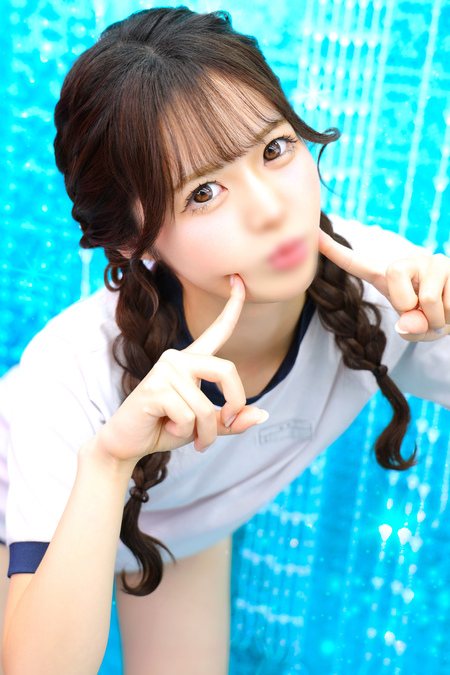 川崎ソープクリスタルのおすすめ笑顔がcuteな完未girlとも写真