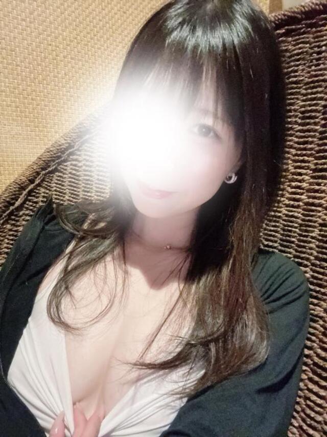 コスパ最高♪ 当店自慢の濃厚密着手コキ♡