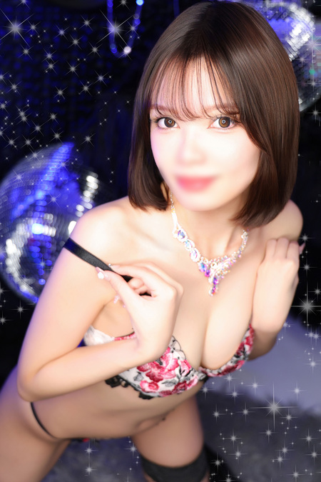 川崎ソープクリスタル京都南町のおすすめ女の子ほまれ写真