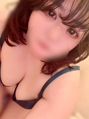 えいな｜沼津店デリヘル・風俗【沼津店サンキュー】