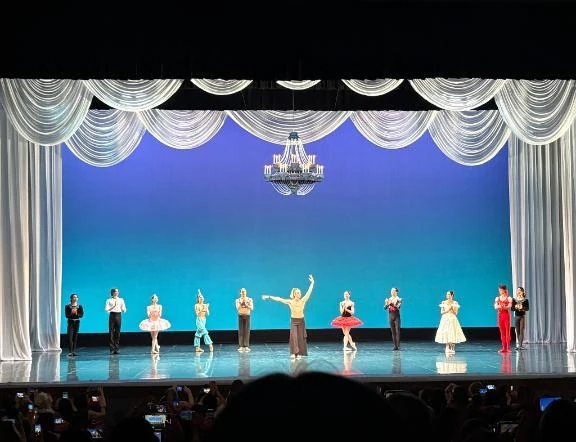 引退公演