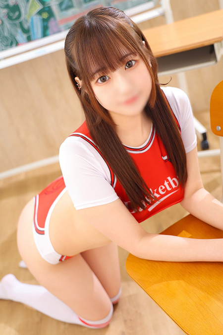 激カワ〇リの妹系ナチュラル美少女