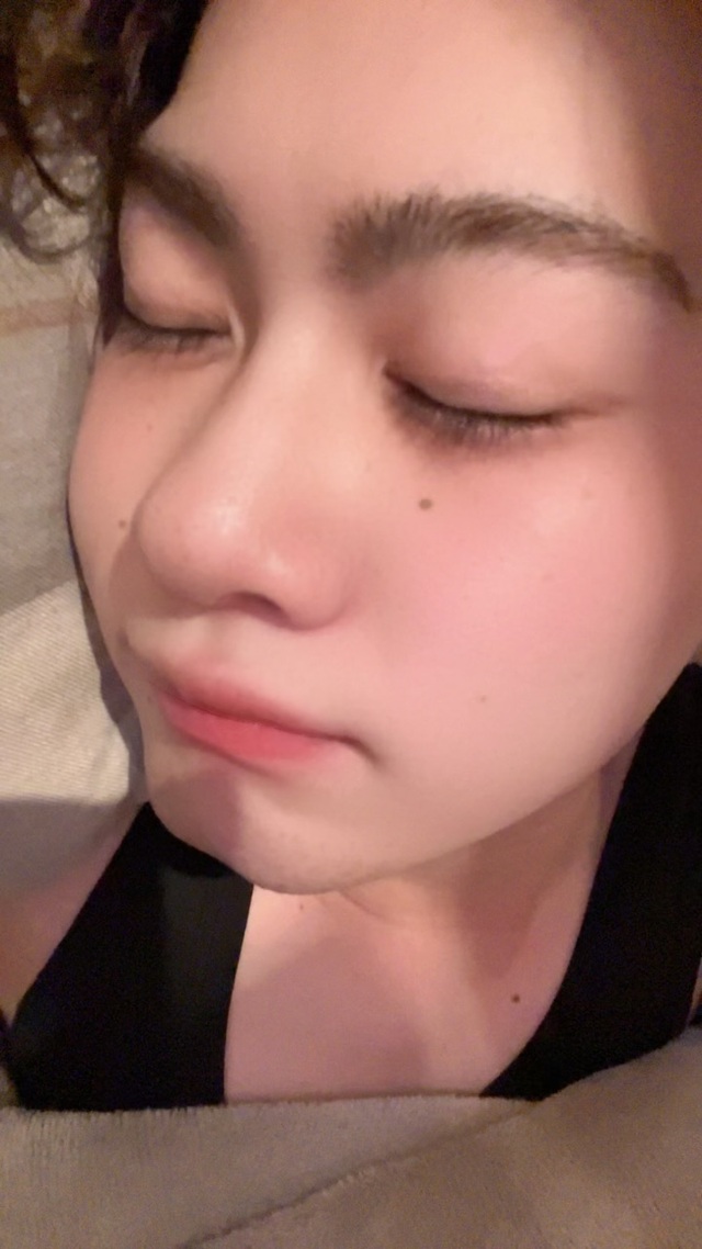 もちもちほっぺさわってみない？🫠