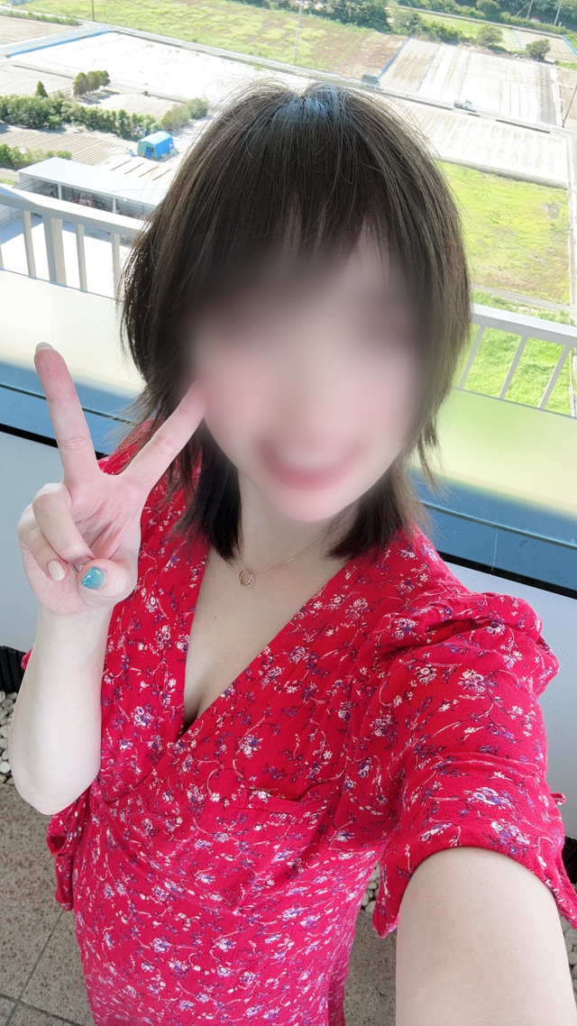 生き血を飲み脾臓を食べ