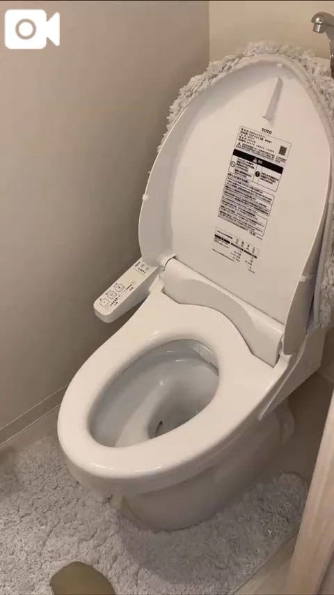 ティッシュ臭うじゃん