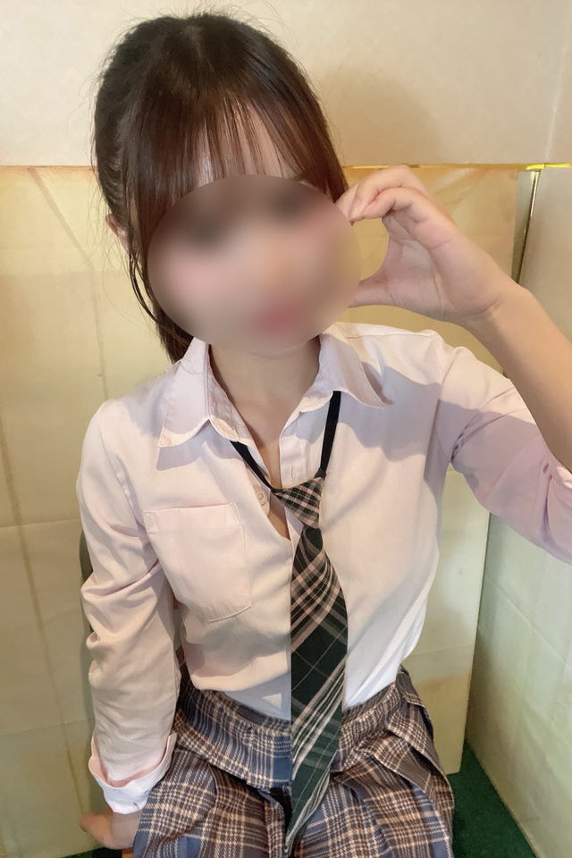 新宿歌舞伎町 オナクラ【レモンガールズ】のどか