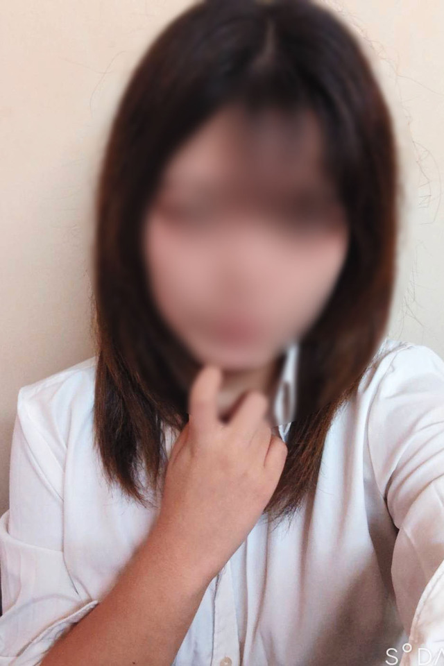 新宿歌舞伎町 オナクラ【レモンガールズ】にいな