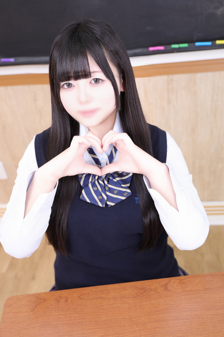 ピュア系色白美少女