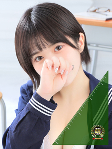 今月は　えまちゃん👑