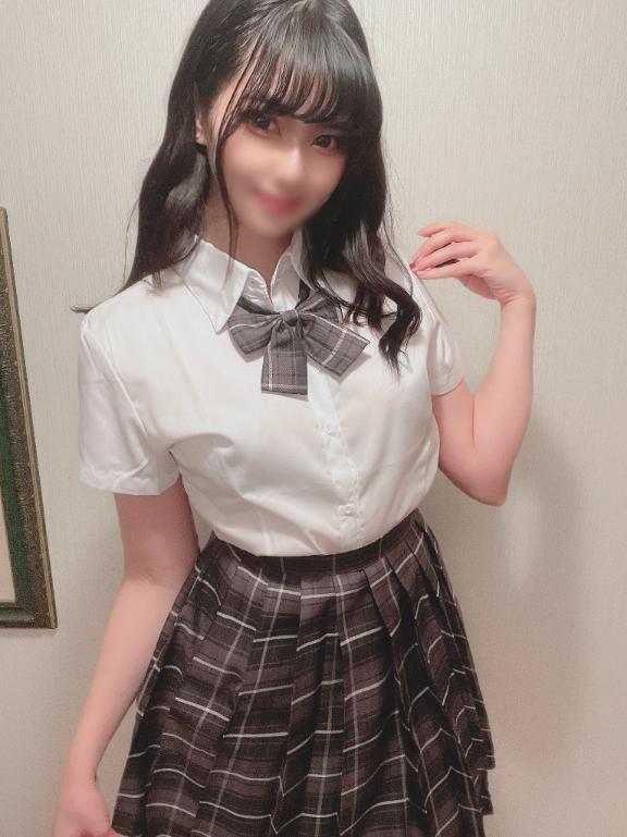 🐈‍⬛‎ 華金の夜、飼い主さんと過ごしたいにゃ… 🤍