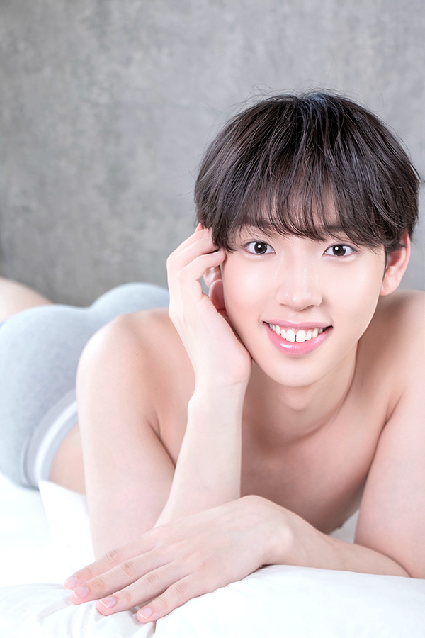 あおい (Aoi)